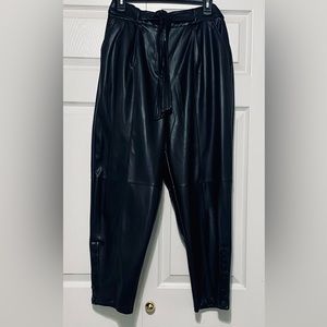 Women’s Faux leather pant/jogger.
